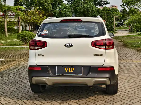 Kia KX3 2015