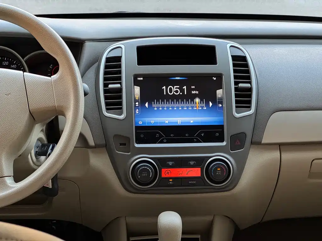 Nissan Sylphy 2019 — фото 10