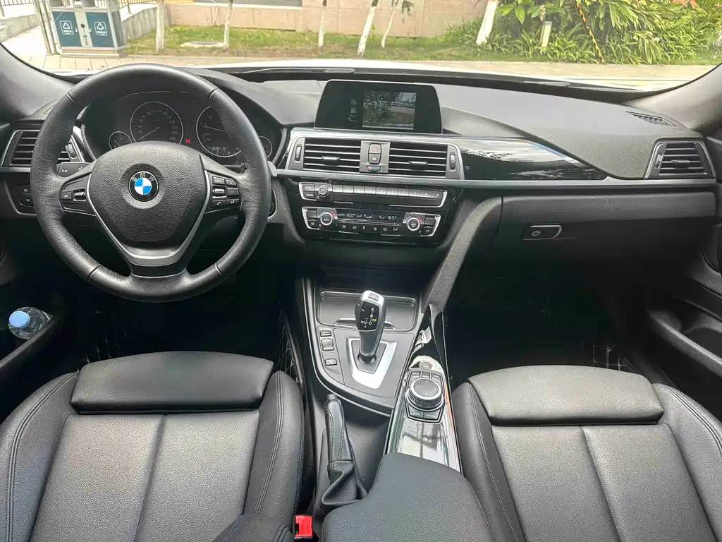 BMW 3 Series GT 2019 — фото 9