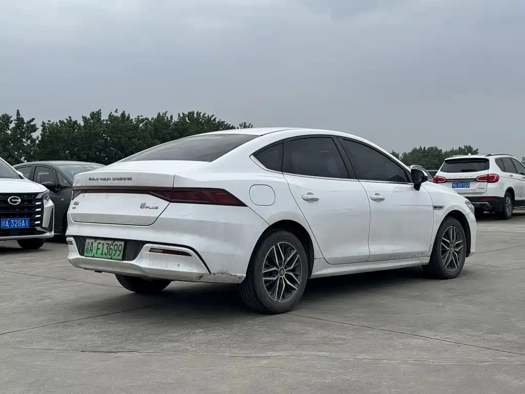 BYD Qin PLUS 2021 — фото 12