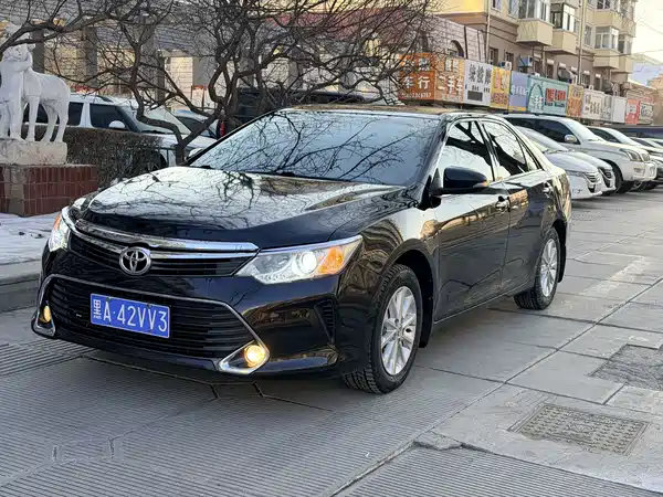 Toyota Camry 2015