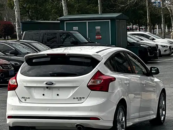 Ford Focus 2012