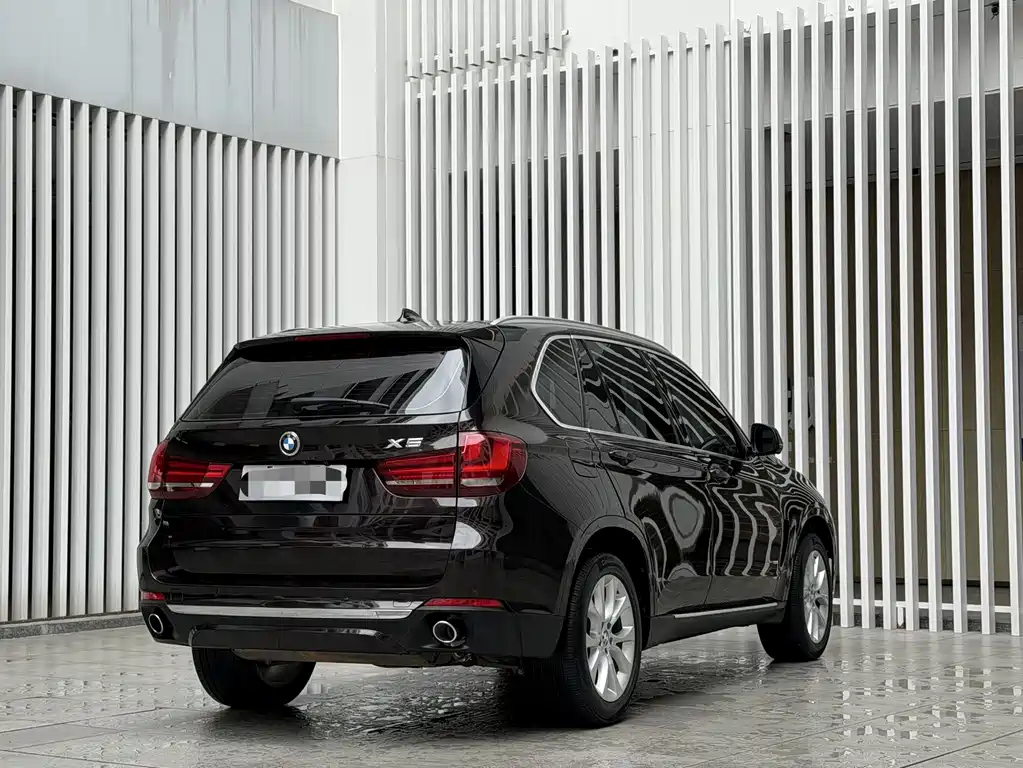 BMW X5 2018 — фото 12