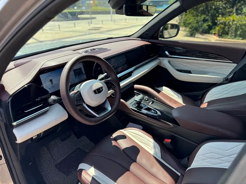 Geely Xingyue L 2022 — фото 6