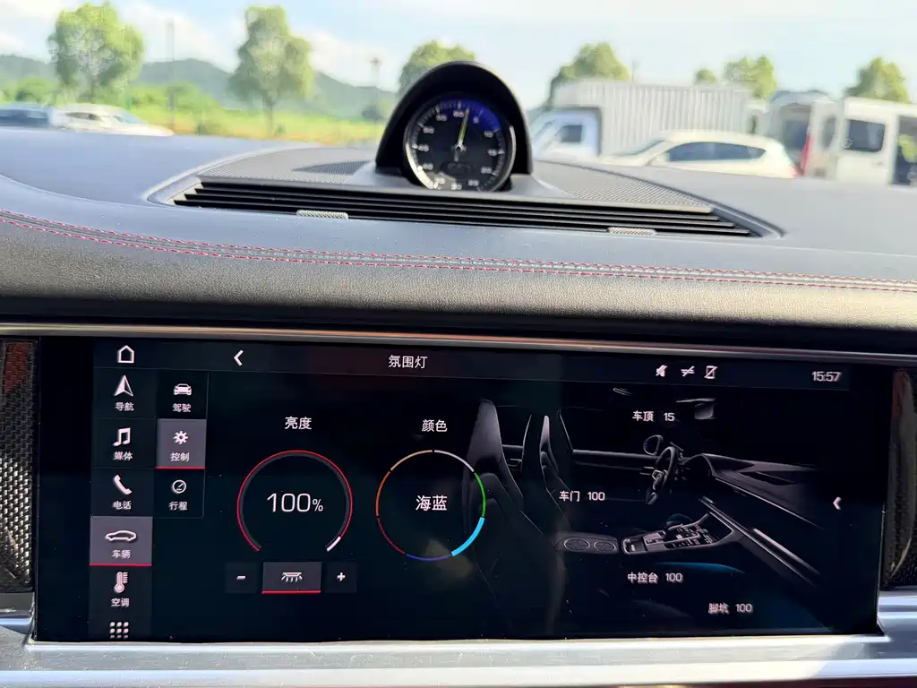 Porsche Panamera New Energy 2019 — фото 14