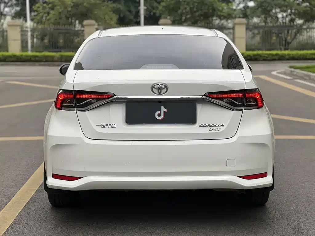 Toyota Corolla 2024 — фото 18