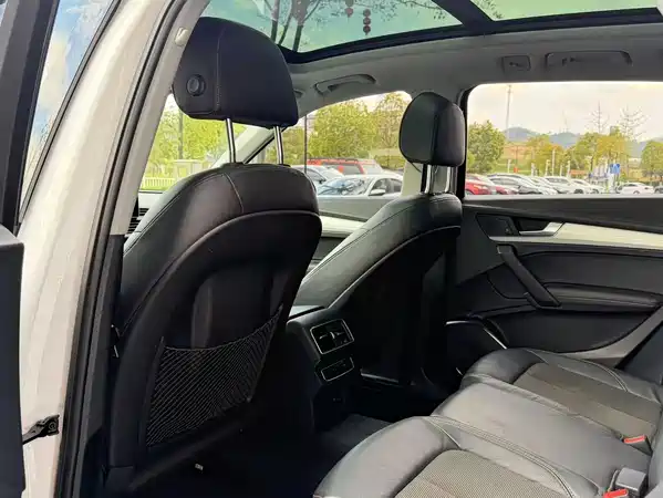 Audi Q5L 2018