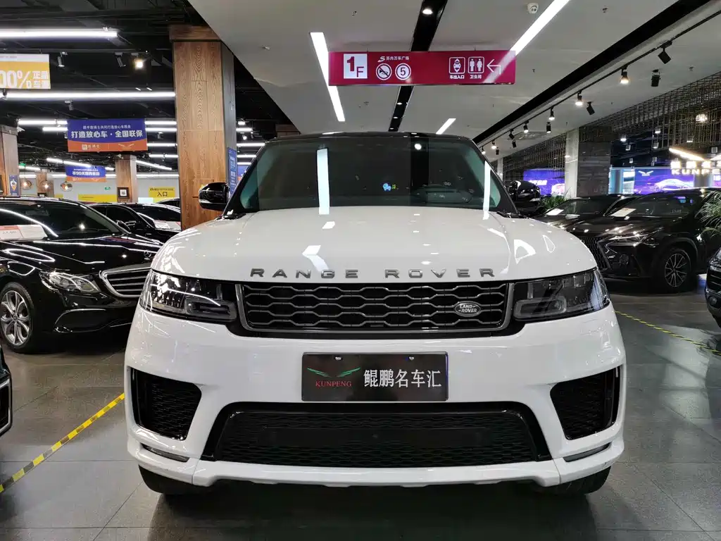Land Rover Sport 2020 — фото 2