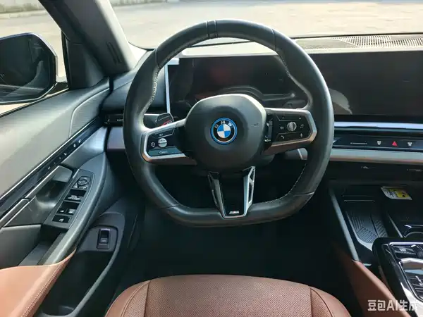 BMW i5 2024