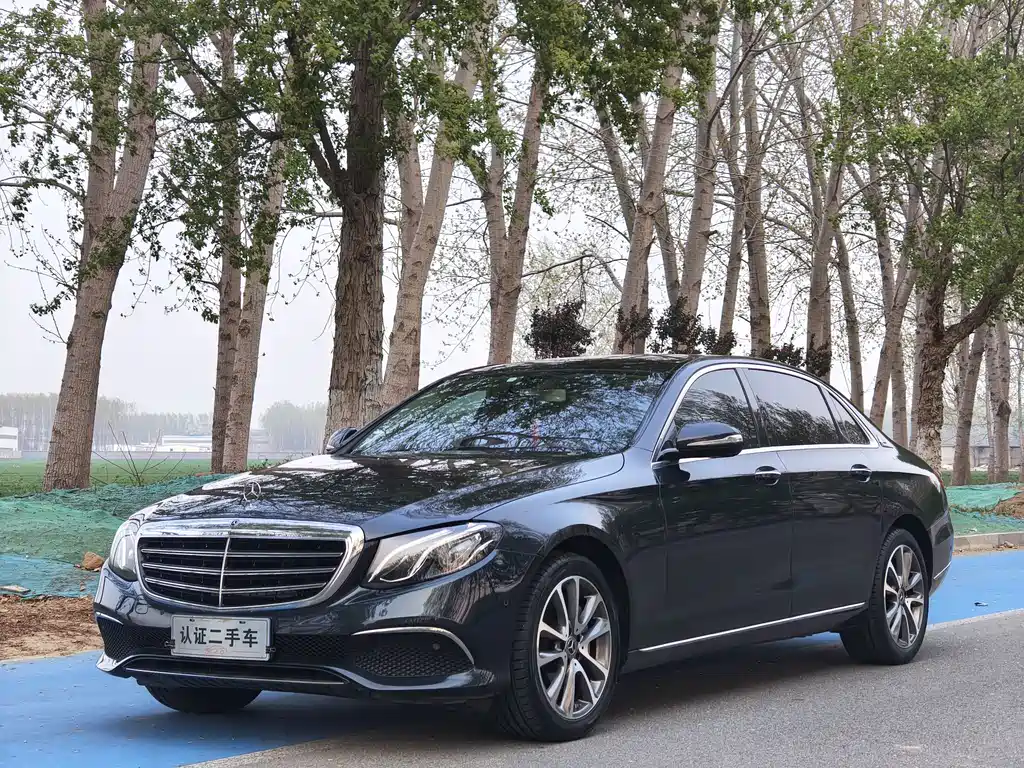 Mercedes-Benz E-Class 2017 — фото 1