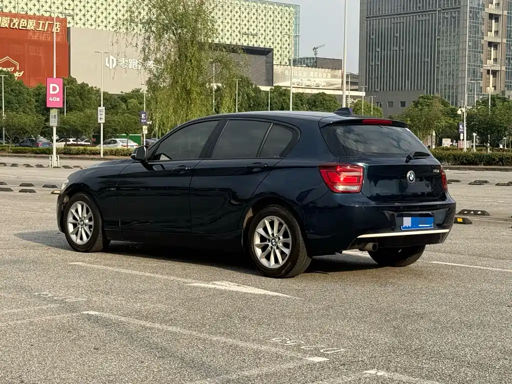 BMW 1 Series 2013 — фото 12