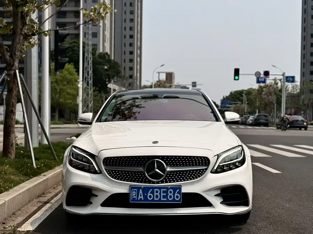 Mercedes-Benz C-Class 2020 — фото 2