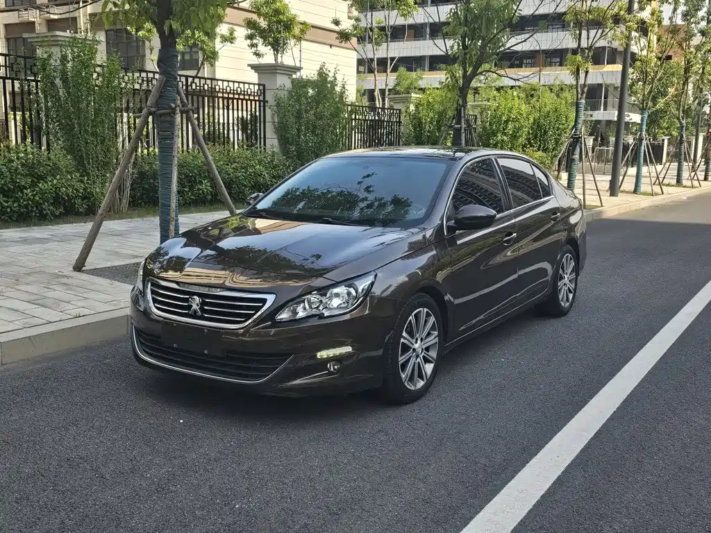 Peugeot 408 2015 — фото 2