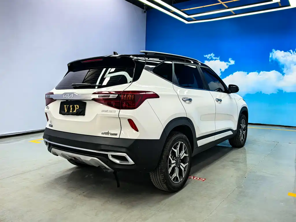 Kia KX3 Proud Running 2021