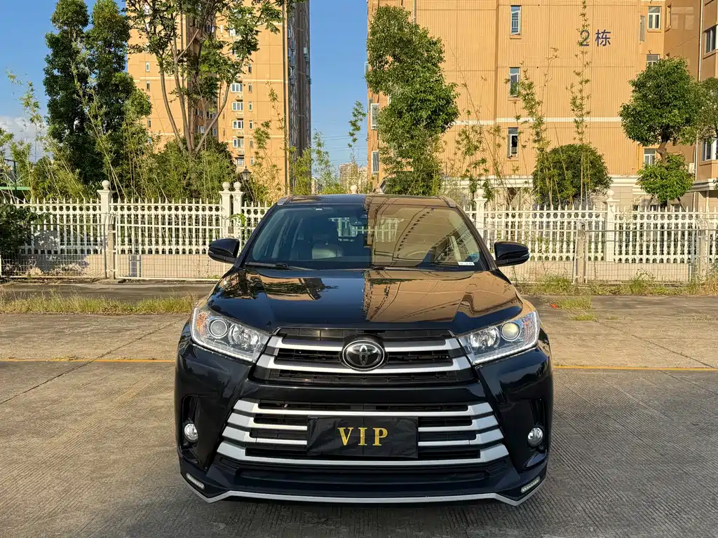 Toyota Highlander 2019 — фото 2