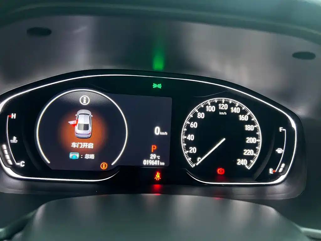 Honda Accord 2022 — фото 17