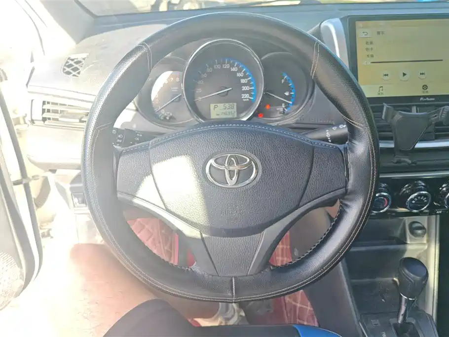 Toyota Vios 2018 — фото 15