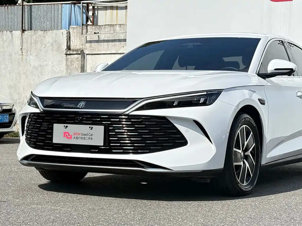 BYD Qin L 2025 — фото 21