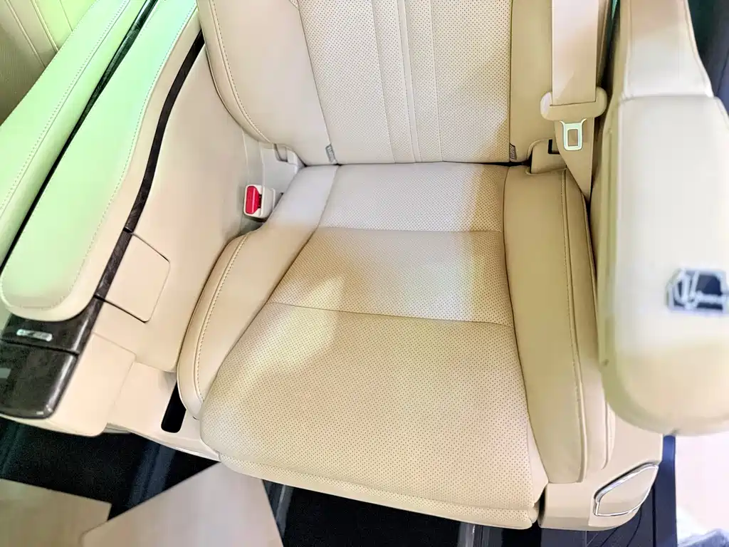 Toyota Vellfire 2019 — фото 8