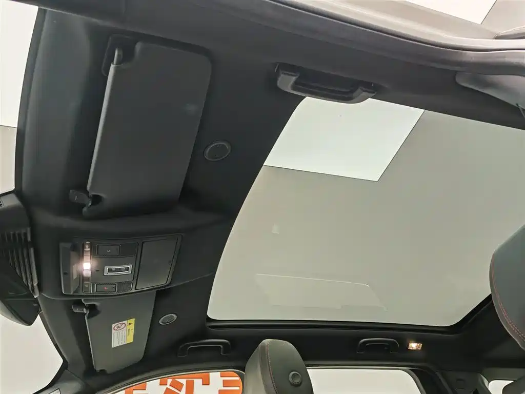 Land Rover Discovery Sport 2022 — фото 14