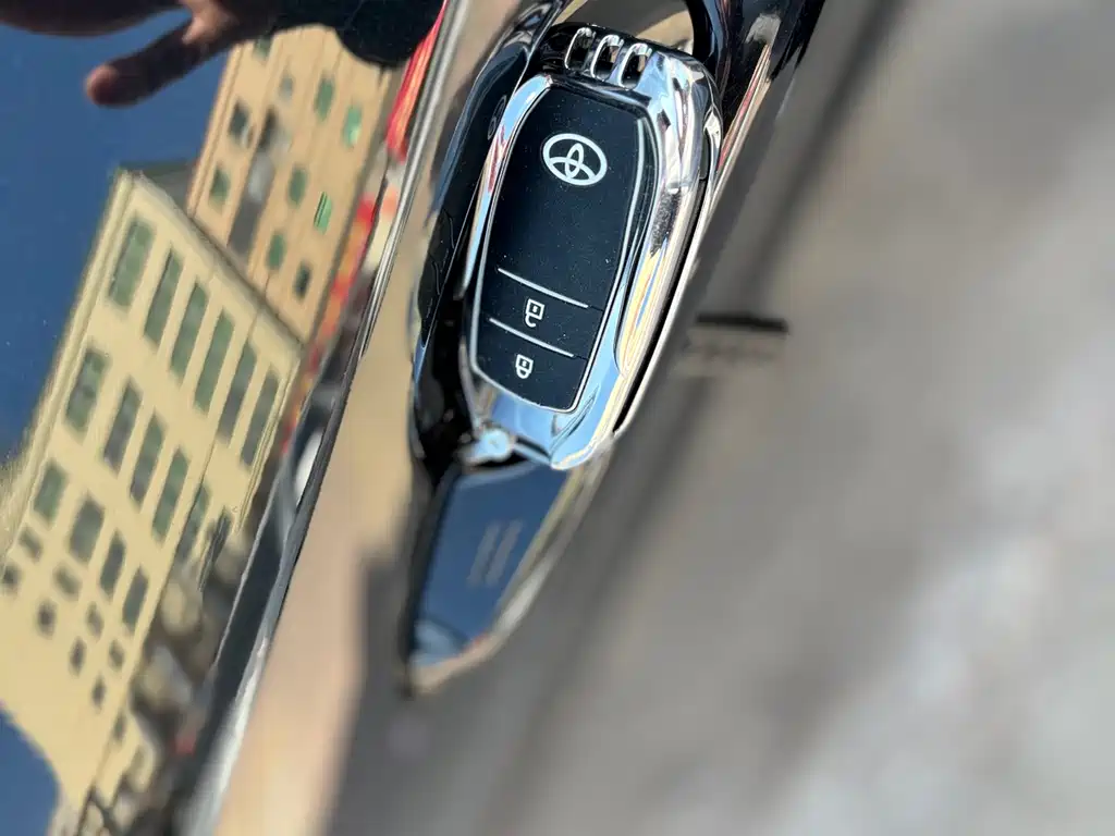 Toyota Highlander 2015 — фото 20
