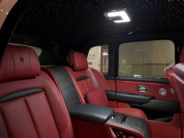 Rolls-Royce Cullinan 2019