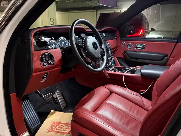 Rolls-Royce Cullinan 2019