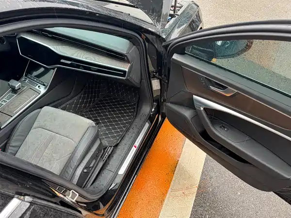 Audi A6L New Energy 2020