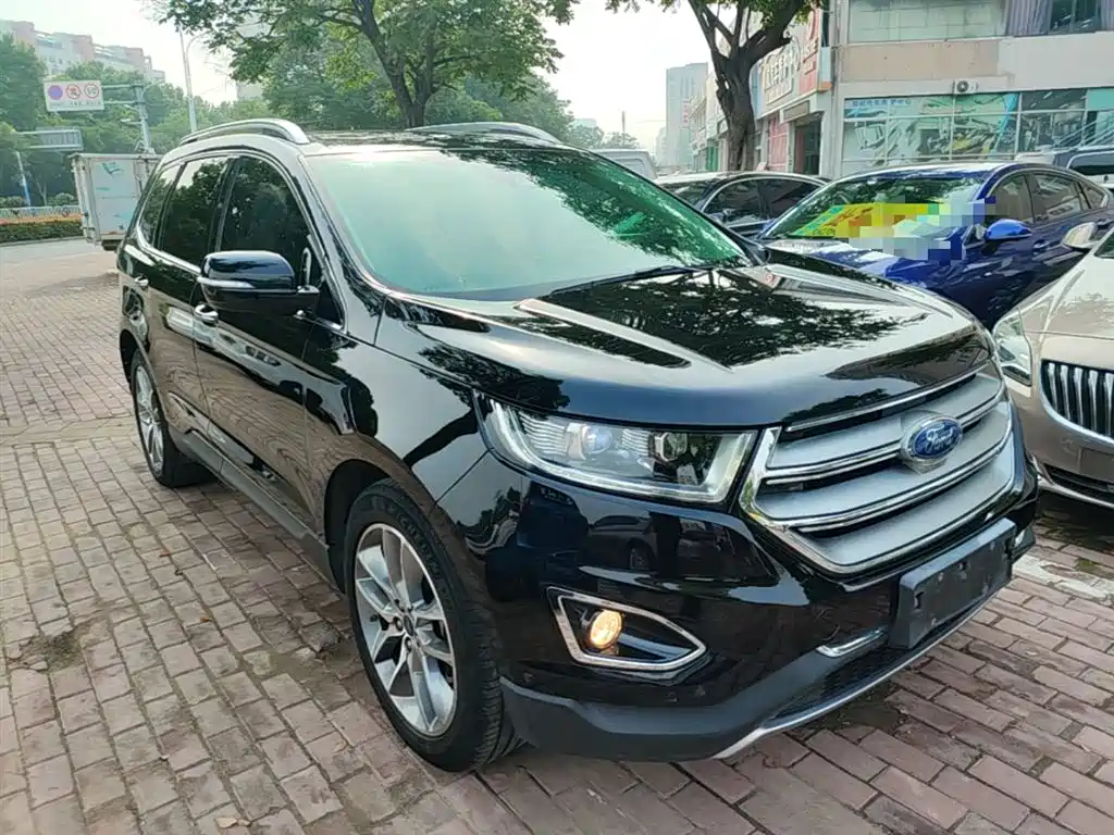Ford Edge 2018 — фото 4