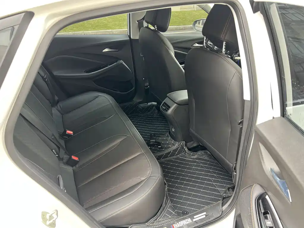 Buick Verano 2025 — фото 7
