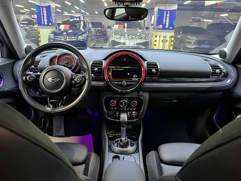 MINI Clubman 2018 — фото 18