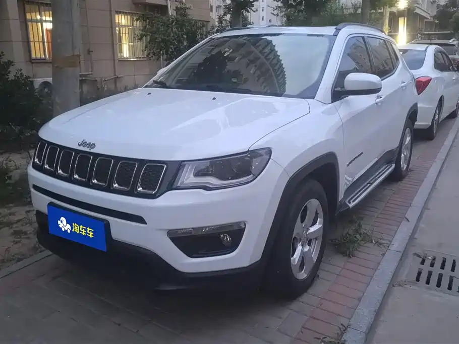 Jeep Compass 2019 — фото 1