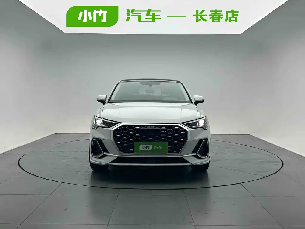 Audi Q3 Sportback 2022 — фото 2