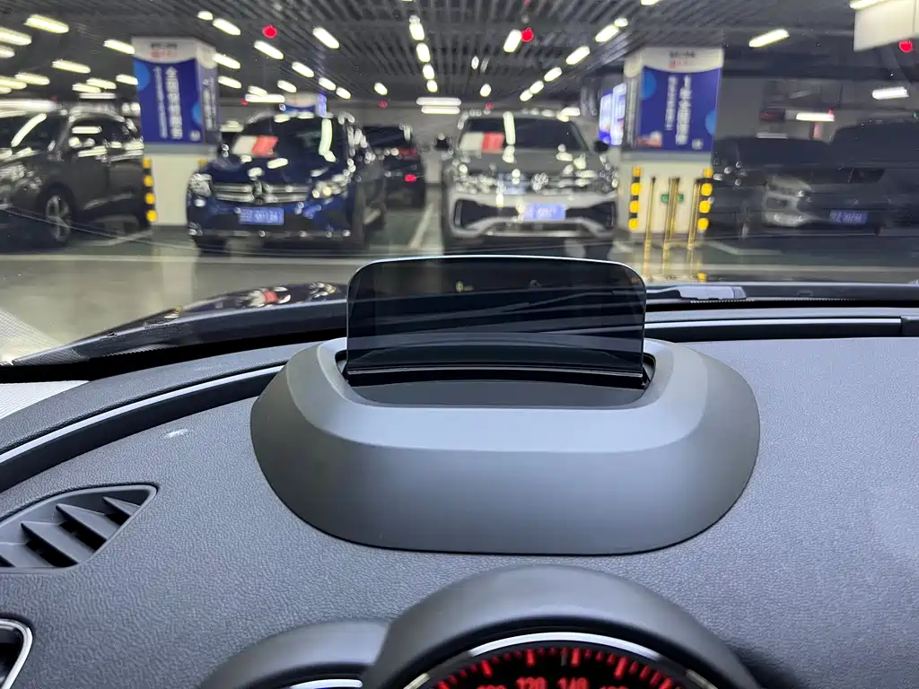 MINI Clubman 2018 — фото 11
