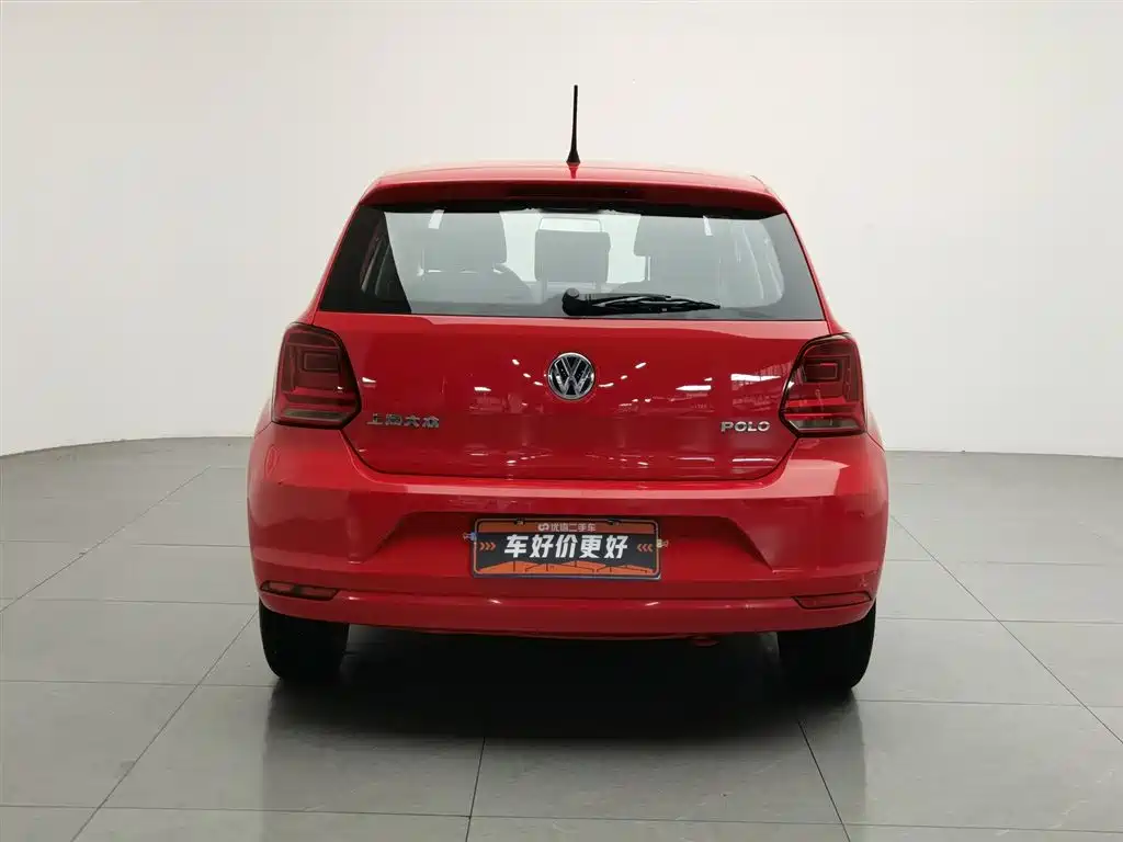 Volkswagen Polo 2015 — фото 4