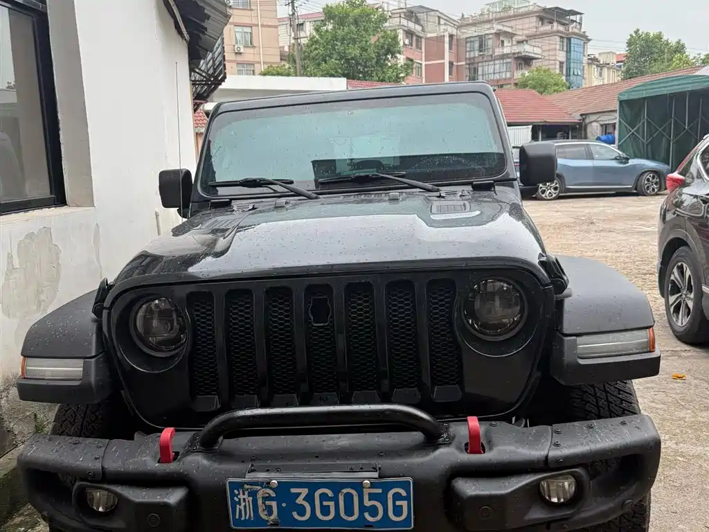 Jeep Wrangler 2019 — фото 2
