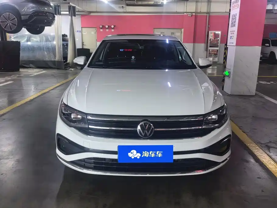 Volkswagen Bora 2024