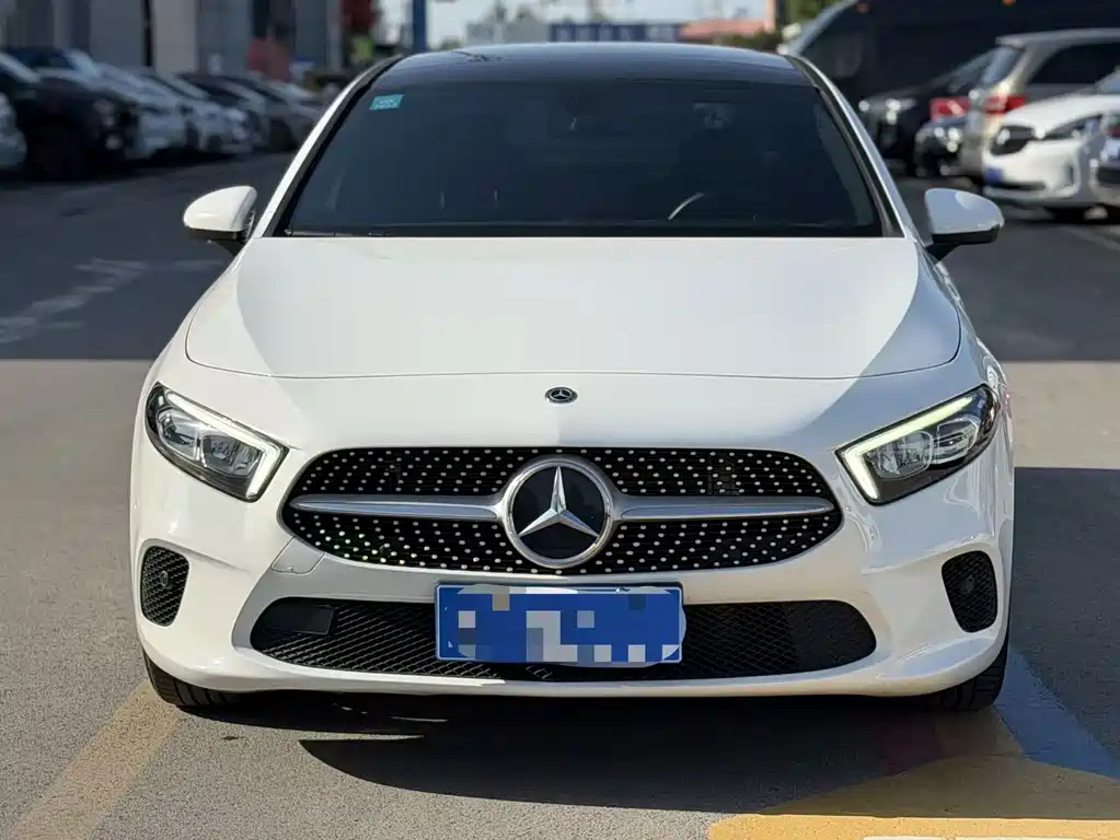 Mercedes-Benz A-Class 2020 — фото 2
