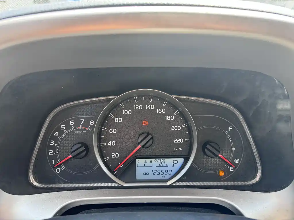 Toyota RAV4 2015 — фото 9