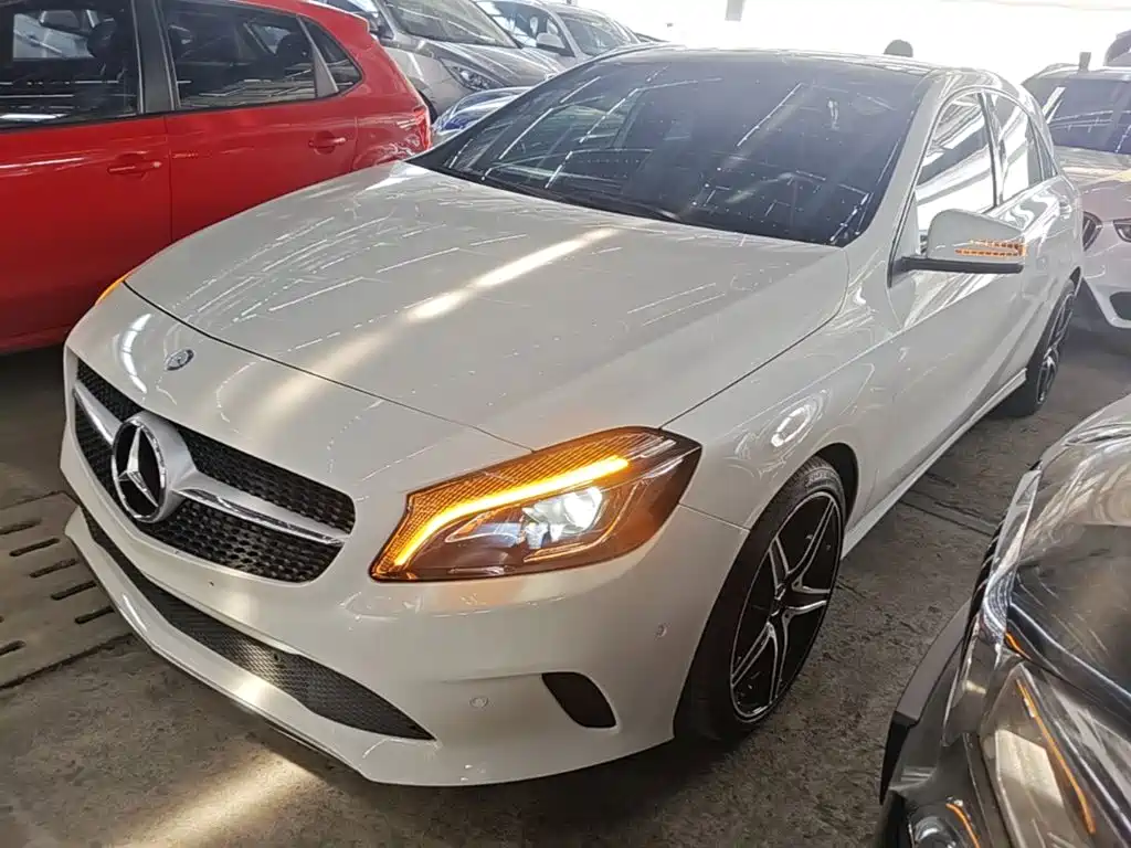 Mercedes-Benz A-Class 2017 — фото 2