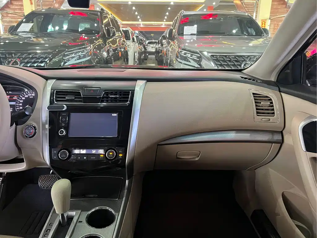 Nissan Teana 2018 — фото 11