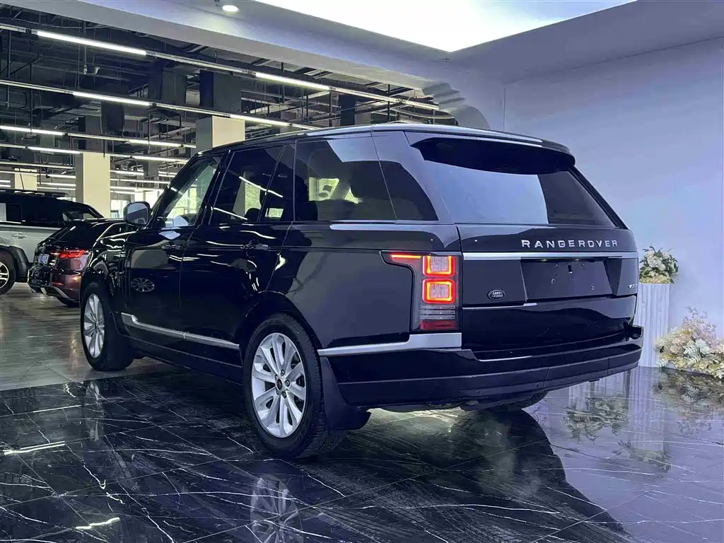 Land Rover Range Rover 2013 — фото 20