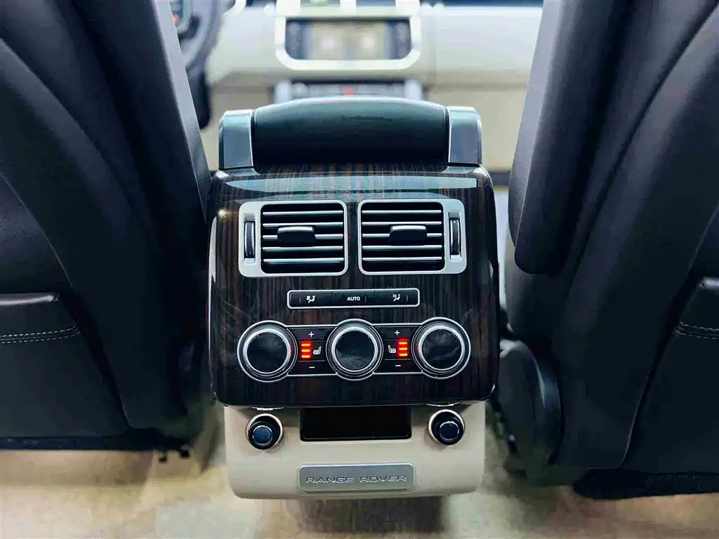 Land Rover Range Rover 2013 — фото 16