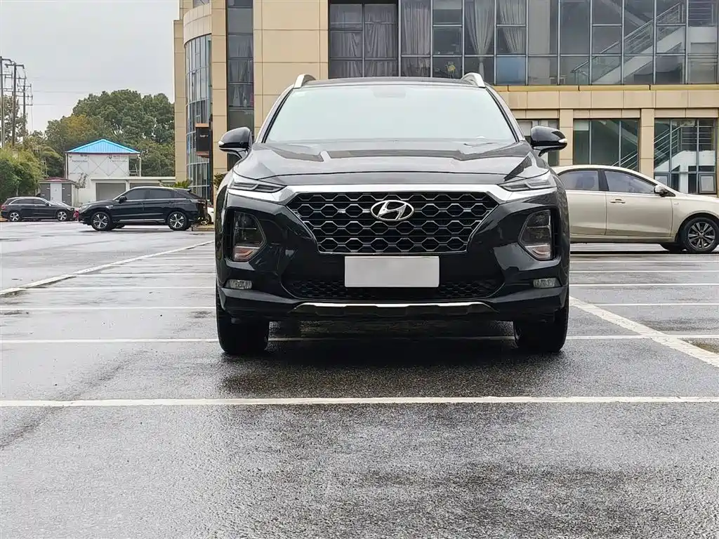 Hyundai Santa Fe 2020 — фото 1