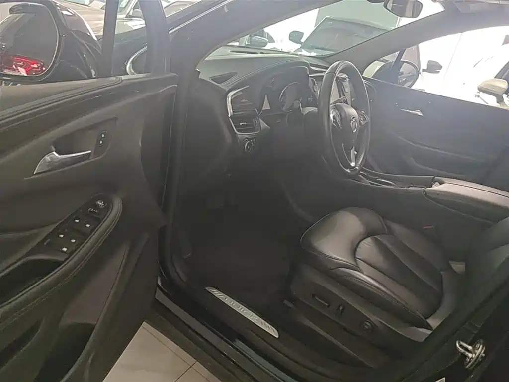 Buick Envision Plus 2021 — фото 16