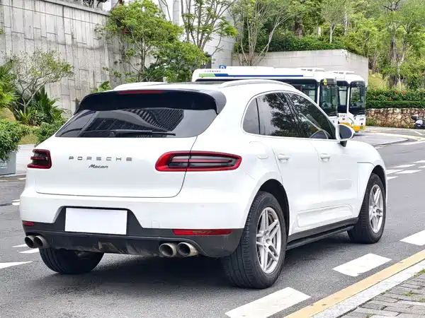 Porsche Macan 2017