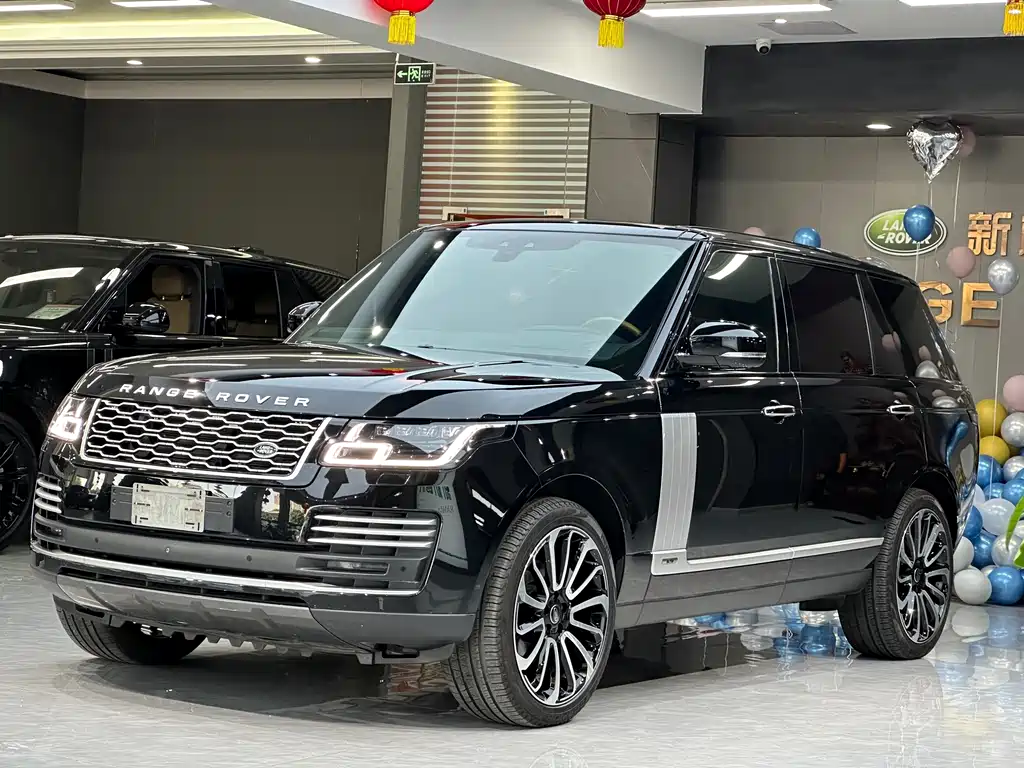 Land Rover Range Rover 2018 — фото 1