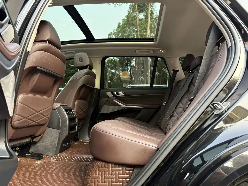 BMW X5 2022 — фото 11