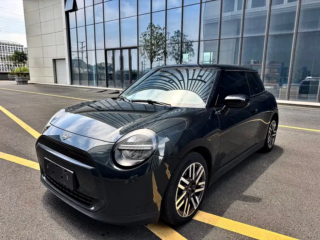 MINI COOPER EV 2024