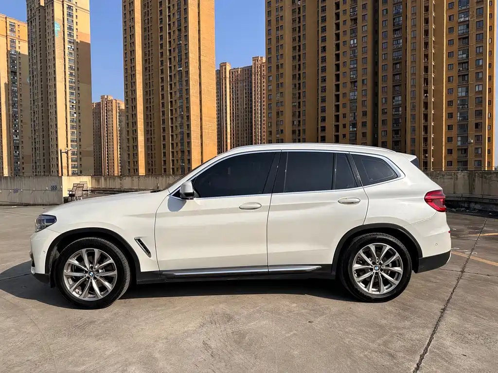 BMW X3 2019 — фото 7